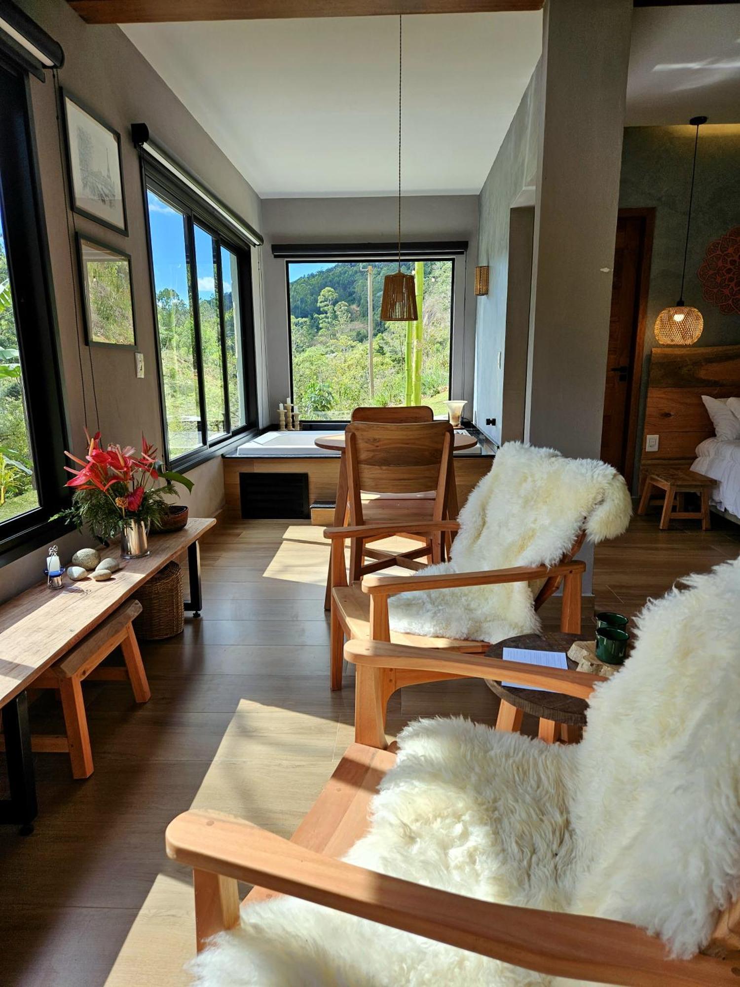 Vila Pinheiro Villa Santa Teresa  Luaran gambar