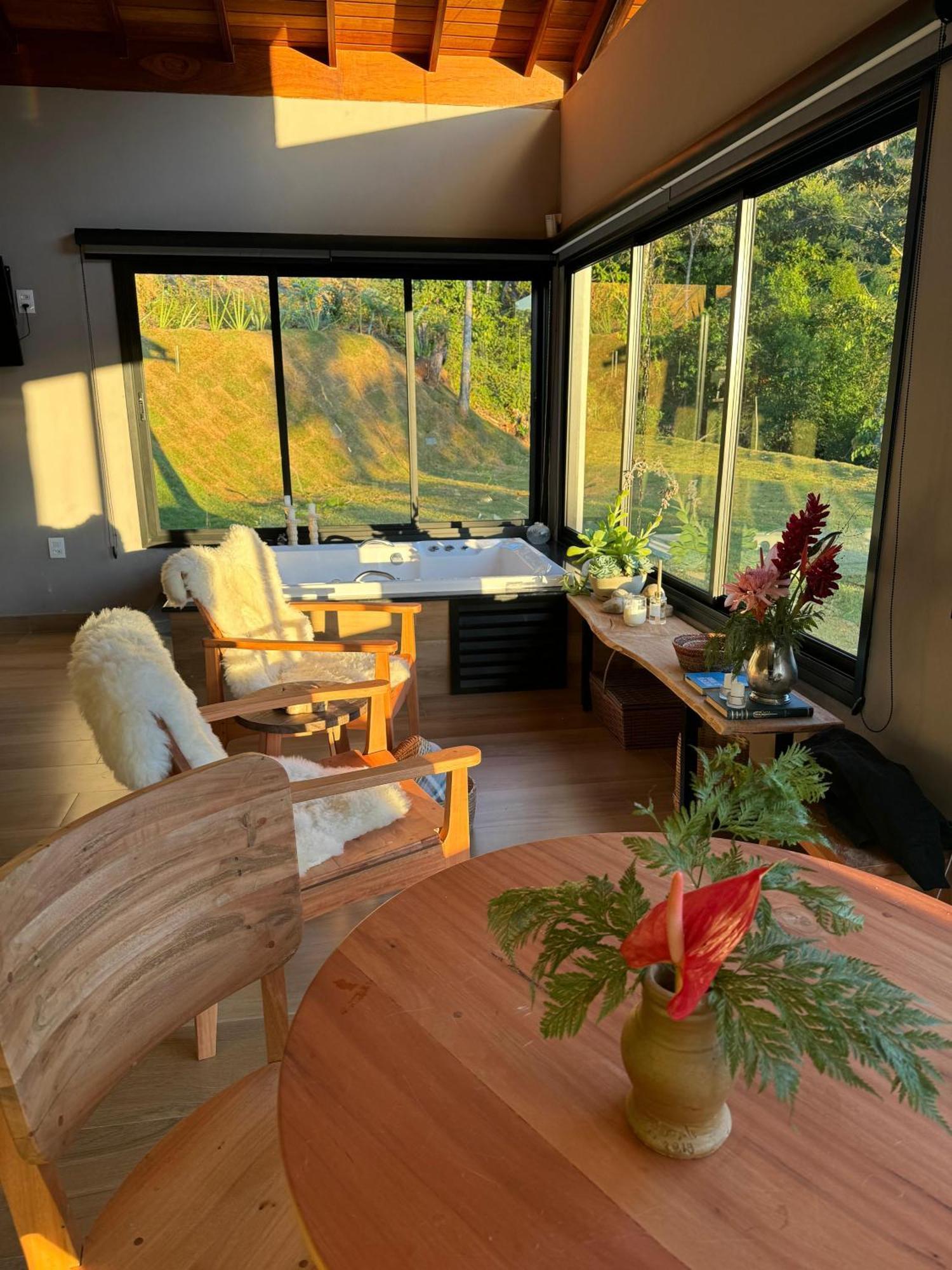 Vila Pinheiro Villa Santa Teresa  Luaran gambar